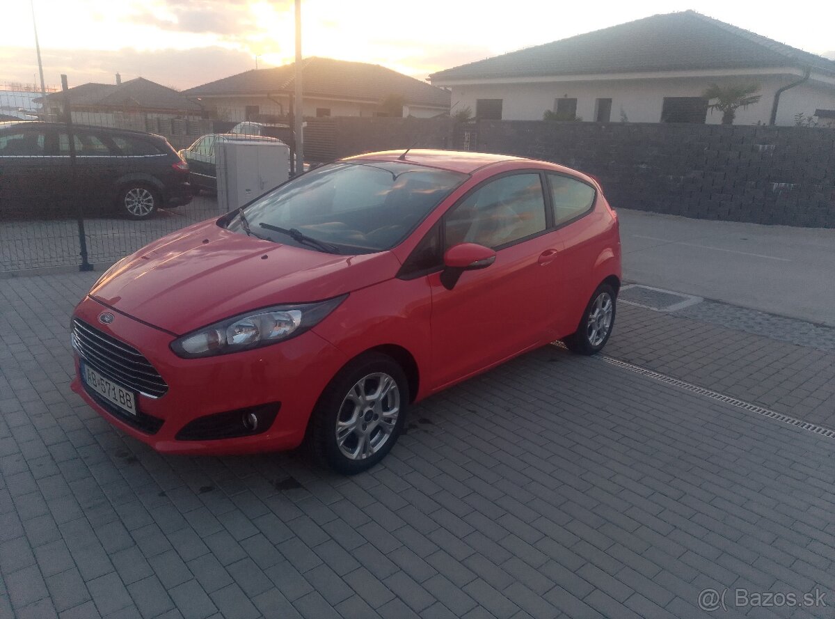 Ford Fiesta 1.25 2015 lift - 7