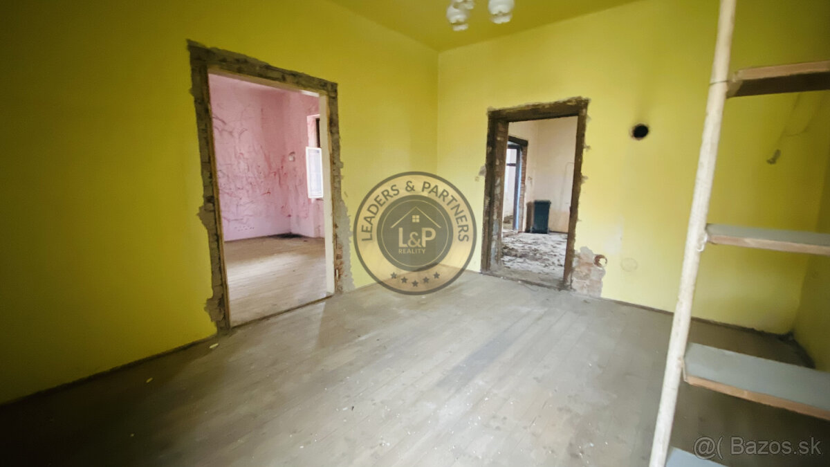 NA PREDAJ starý dom s pozemkom 1600m2 v Maďarsku - 7