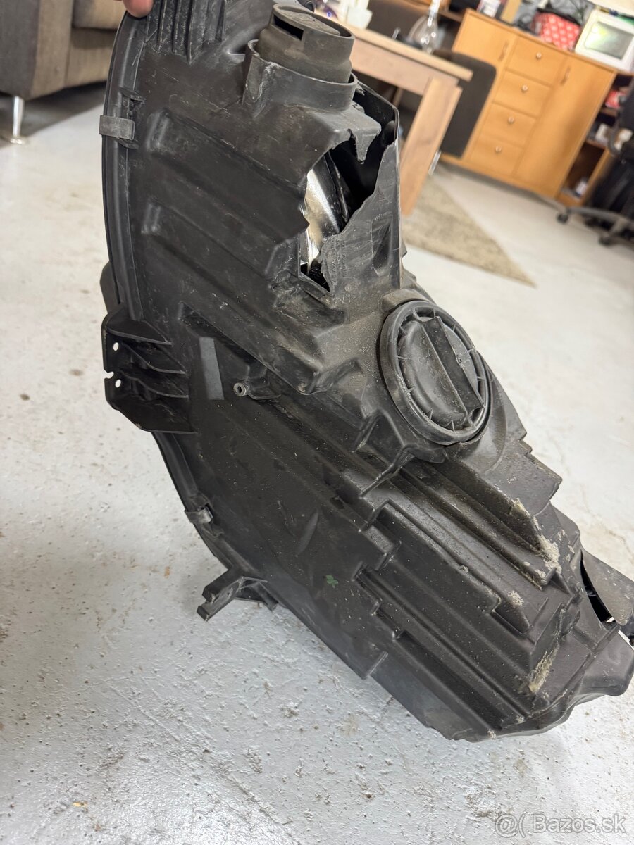 Full led svetlo audi a4 b9 2022 - 7