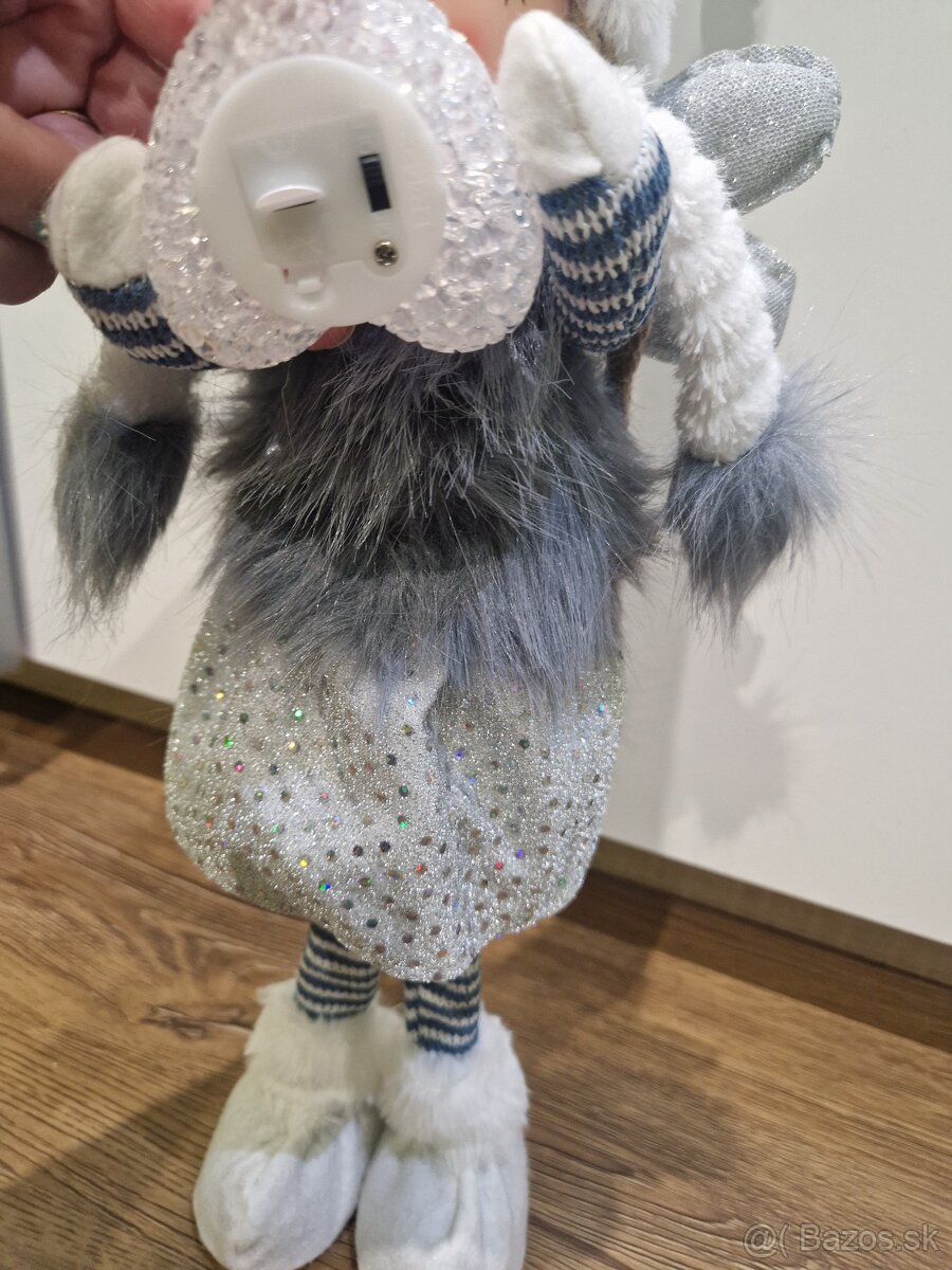 Postavicky Anjelika s led srdieckom a led hviezdou - 7