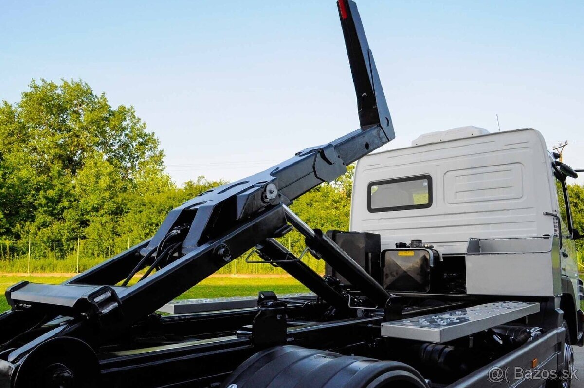 MERCEDES ATEGO 1222 / 12T HÁKOVÝ NOSIČ KONTAJNEROV EU-5 - 7