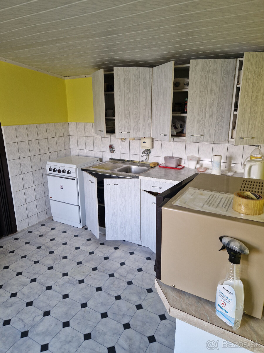 Predaj chalupy Podhradie - 7