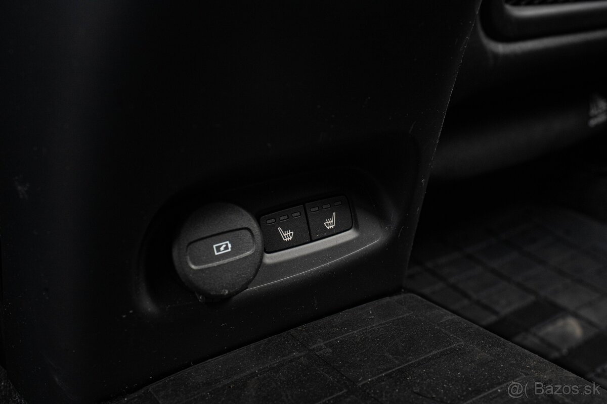 Volvo C40 Recharge 231k Plus A/T Elektro Odpočet DPH - 7