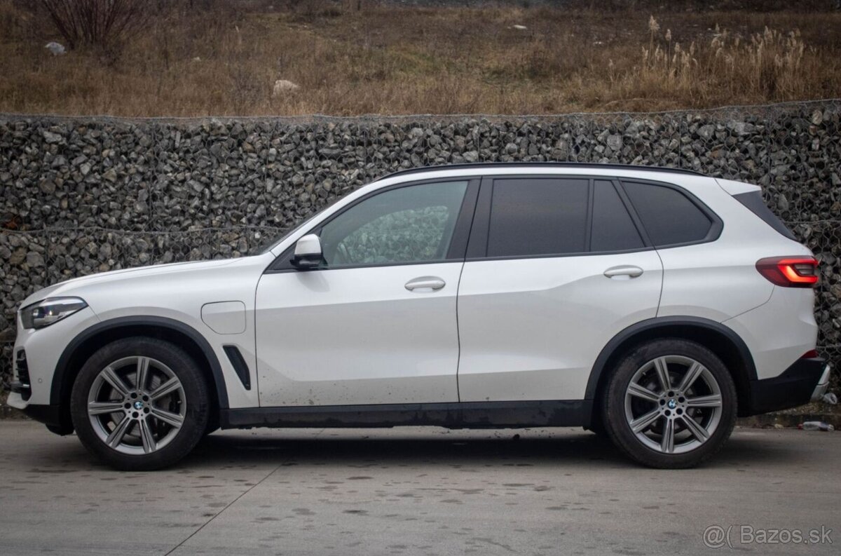 BMW X5 xDrive 45e 210kW AT/8 2020 - 7
