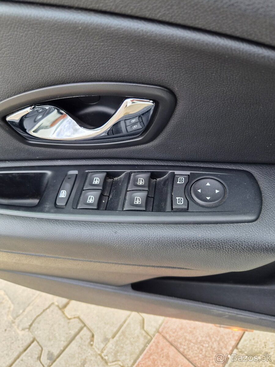 Renault Fluence 1.5 dci - 7