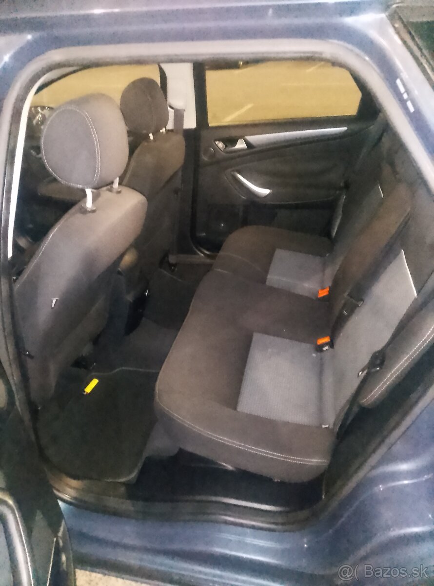 Mondeo Mk4 combi 1.6 TDCi 2012 - 7