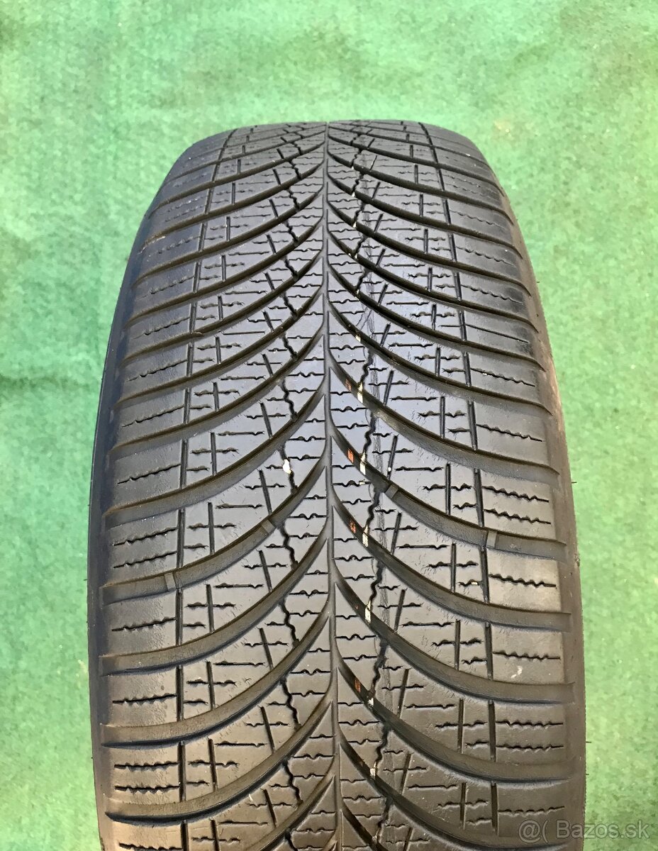 215/60 r17 celoročné GOOD YEAR 100H - 7