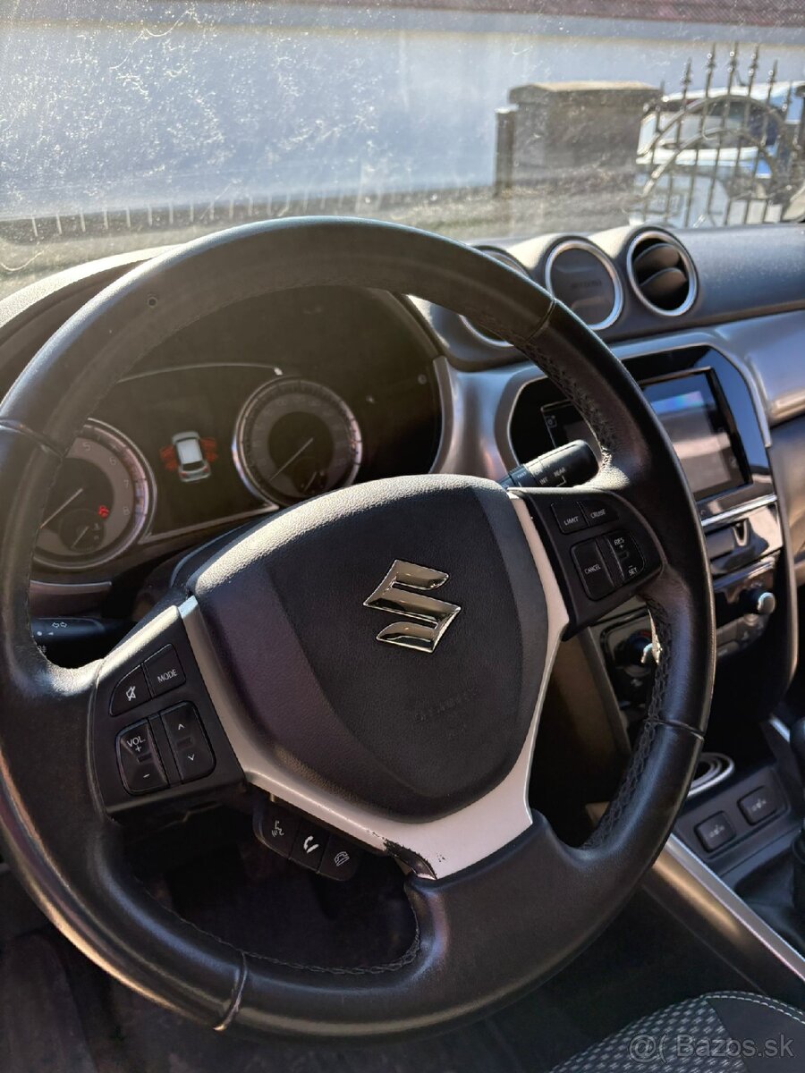Suzuki Vitara 1,4 Booster Jet Premium - 7