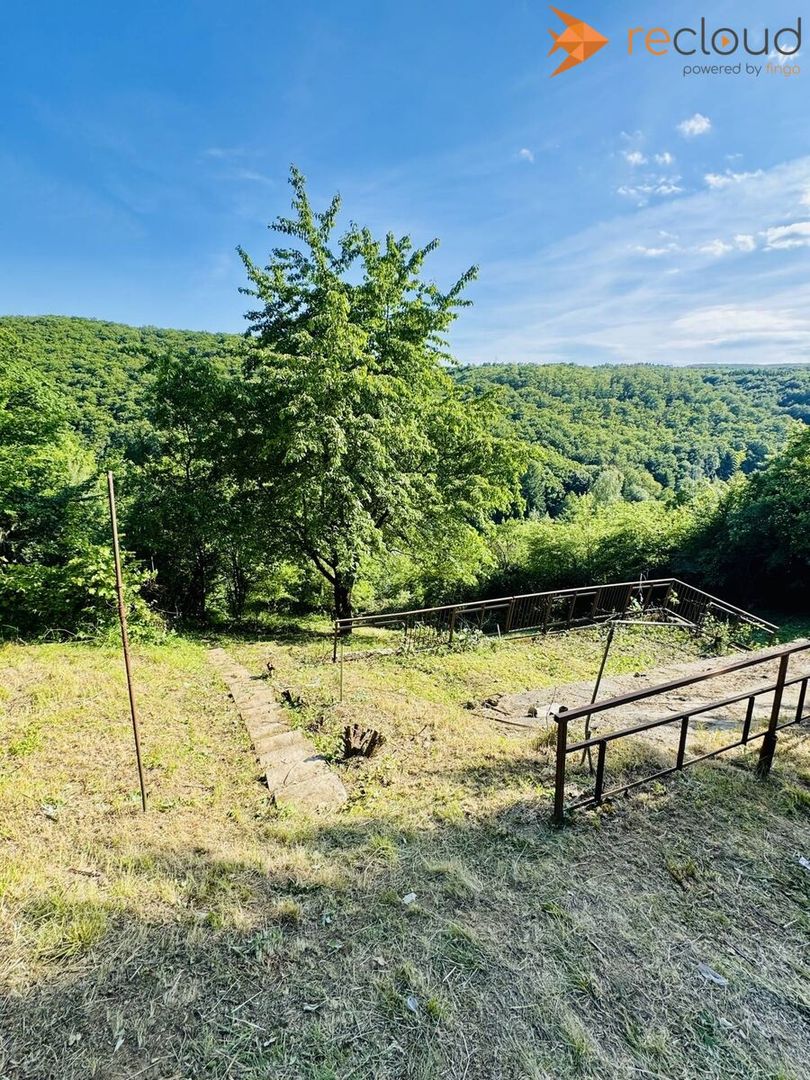 Murovaná chata so slnečným pozemkom, obec Nižný Klátov - 7