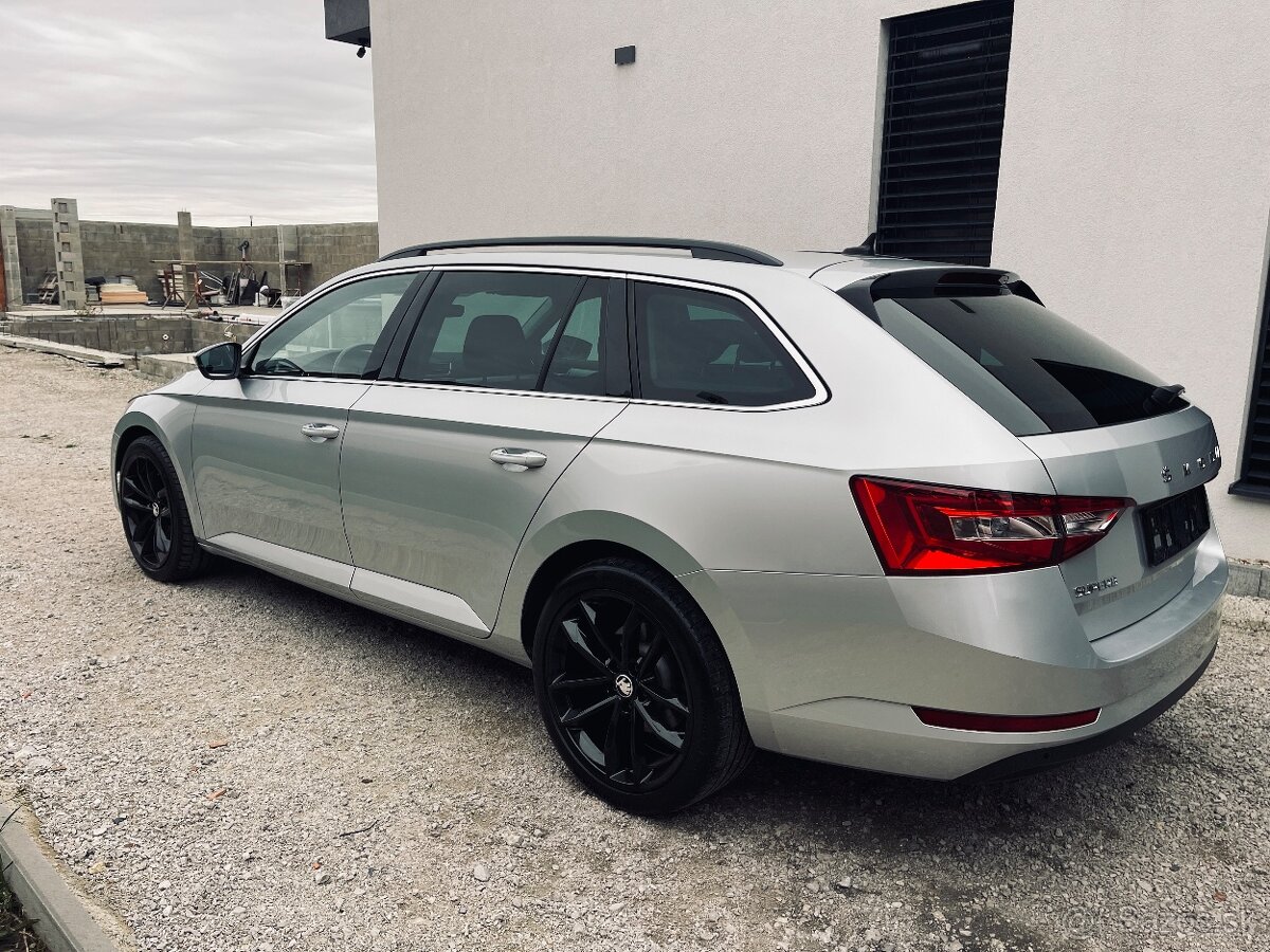 Škoda Superb Combi 2.0TDI Style 2021 - 7