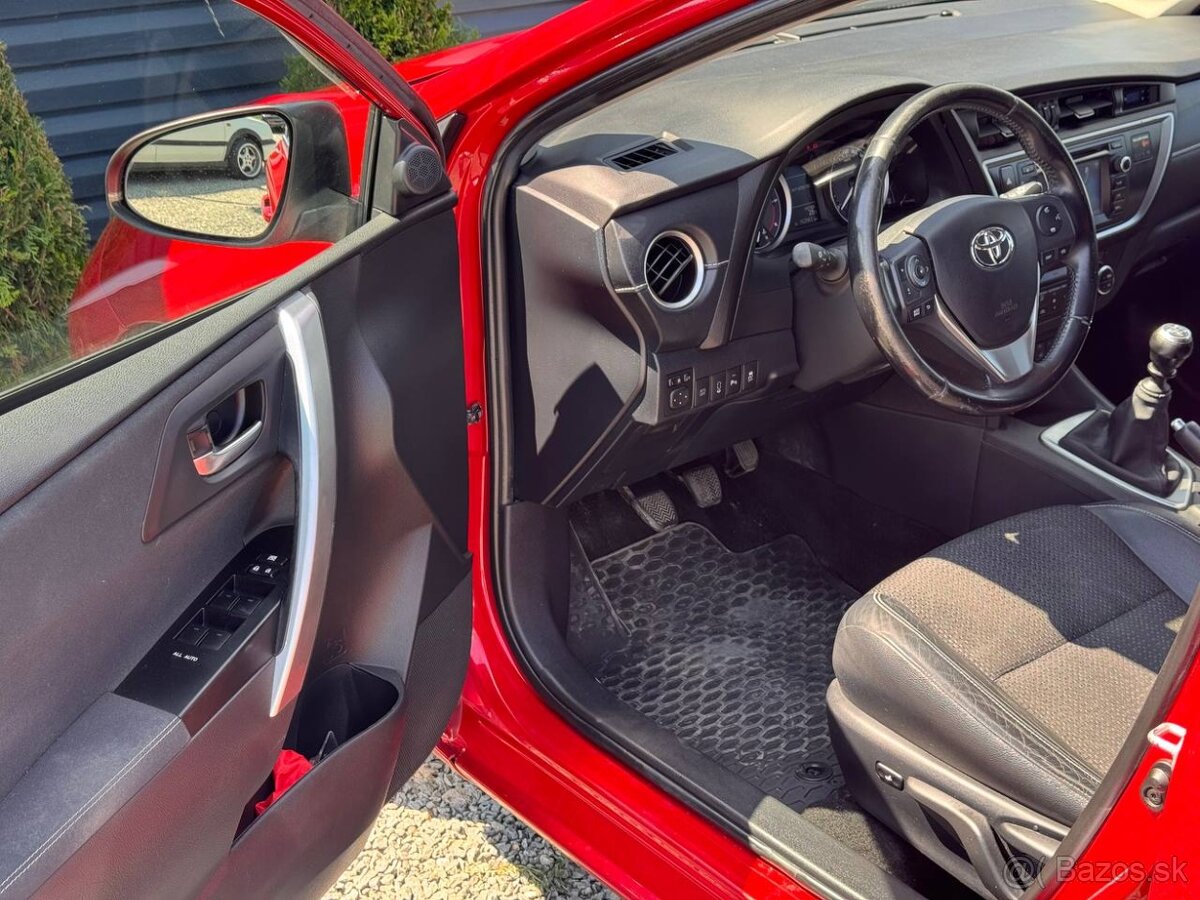 Toyota Auris 2.0 l D-4D DPF Style - 7