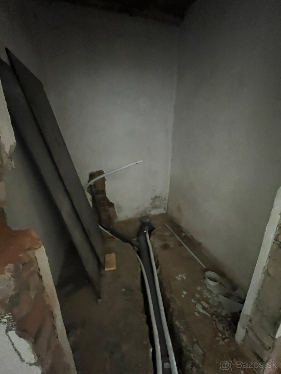 Na predaj RD v obci Chľaba - 7