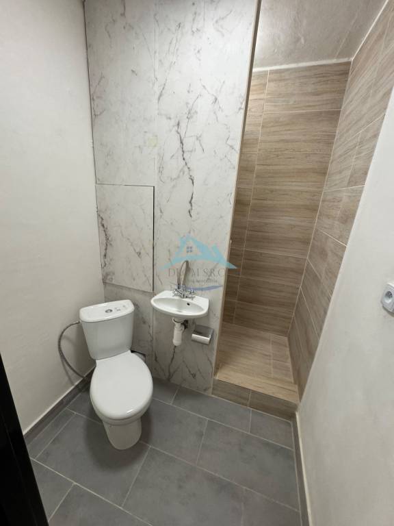 Jedno izbový byt Sahy - 7