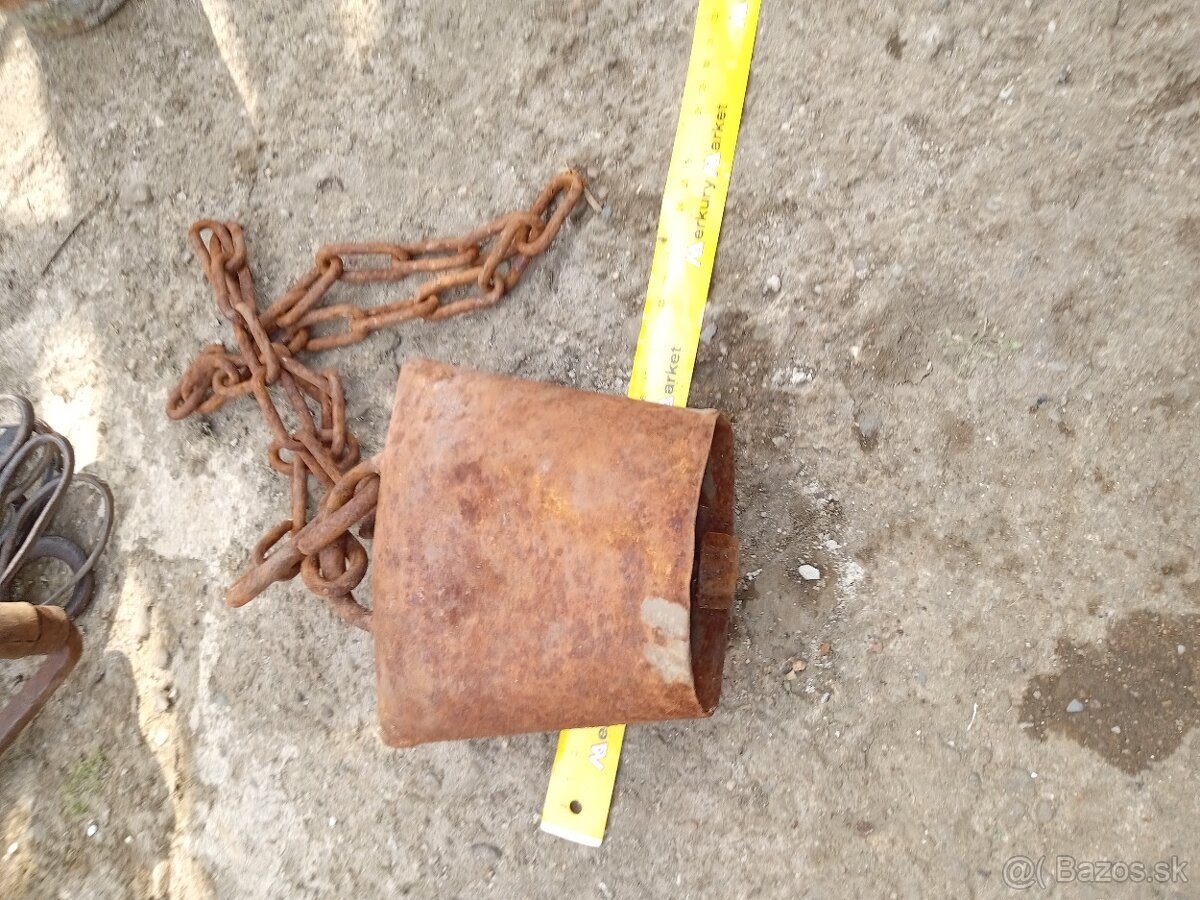 Zvonec.plechovky.pahovnik orezavač - 7