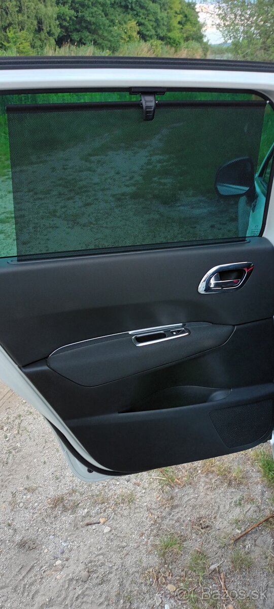 Peugeot 5008 - 7