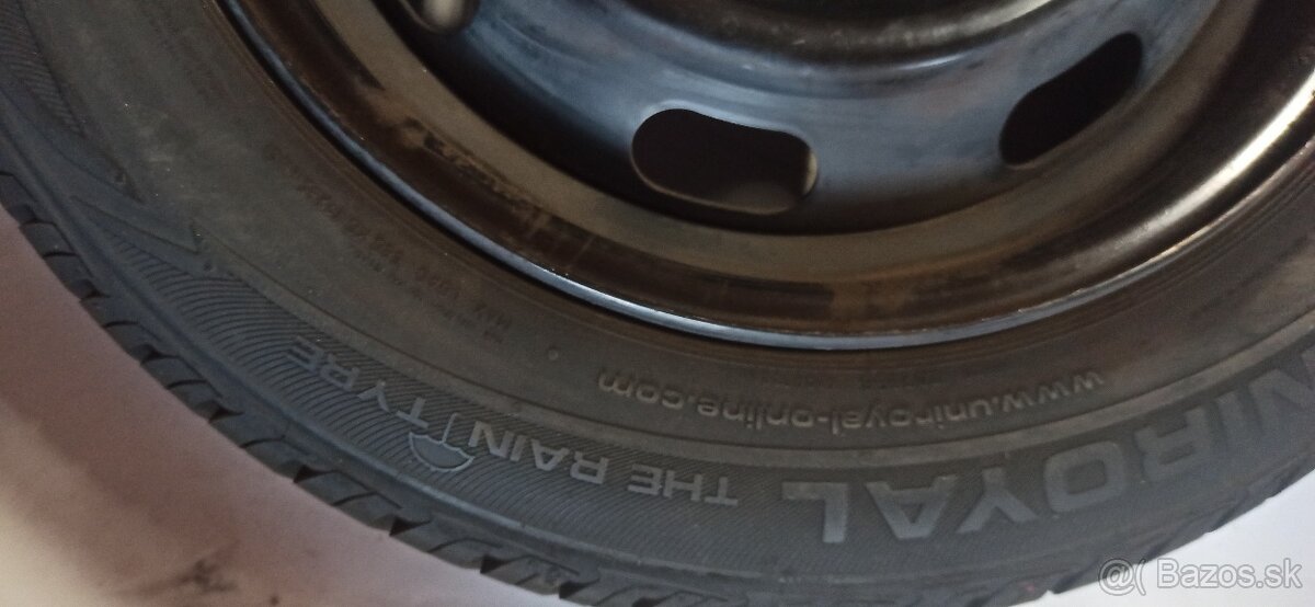 Letné Pneumatiky Uniroyal na diskoch 185/60R15 ET27 4x108 - 7