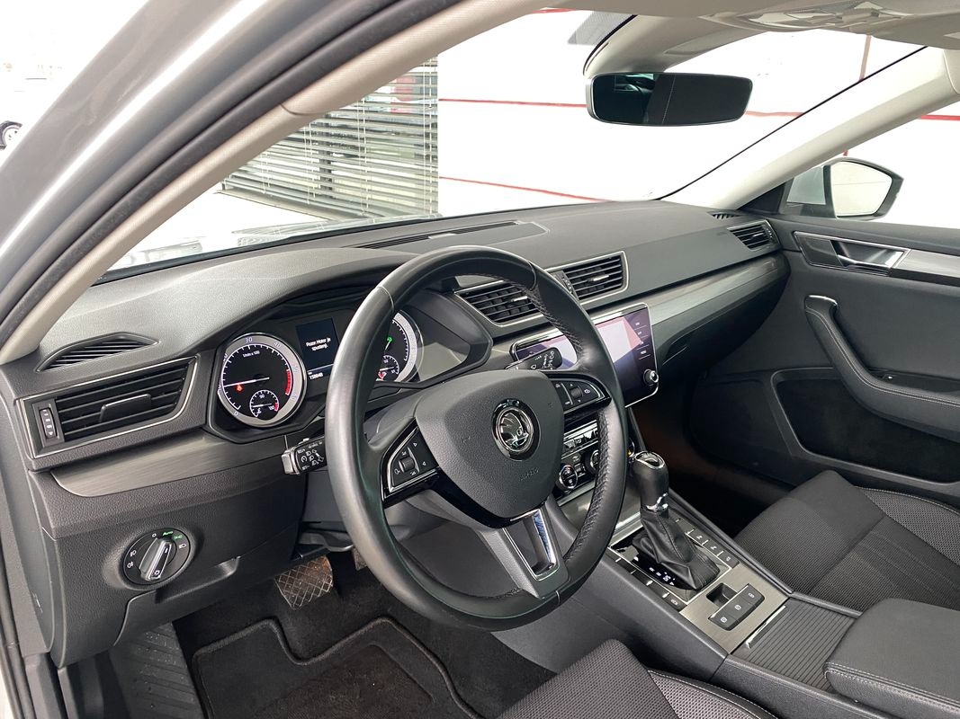 Škoda Superb Combi 2.0 TDI DSG Style 110kW - 7