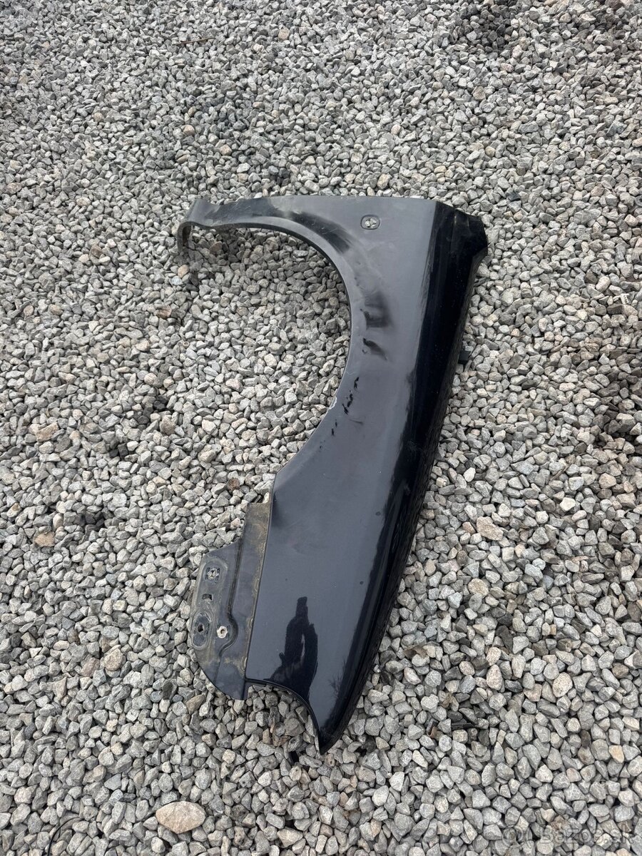 Predný pravý blatnik Škoda Octavia I - 7