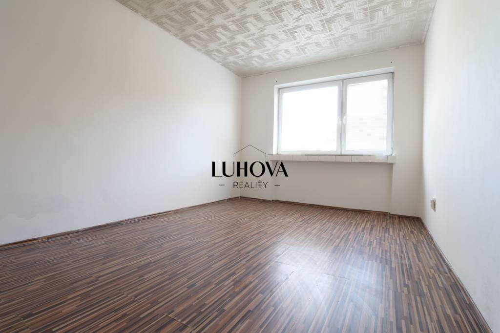 Na predaj 2-izbový byt so záhradkou a garážou - 7