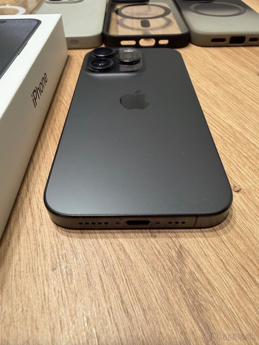 Apple Iphone 15 pro 256 GB Black Titanium - 7