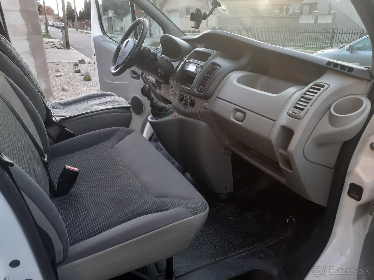 Predám Opel VIVARO - 7