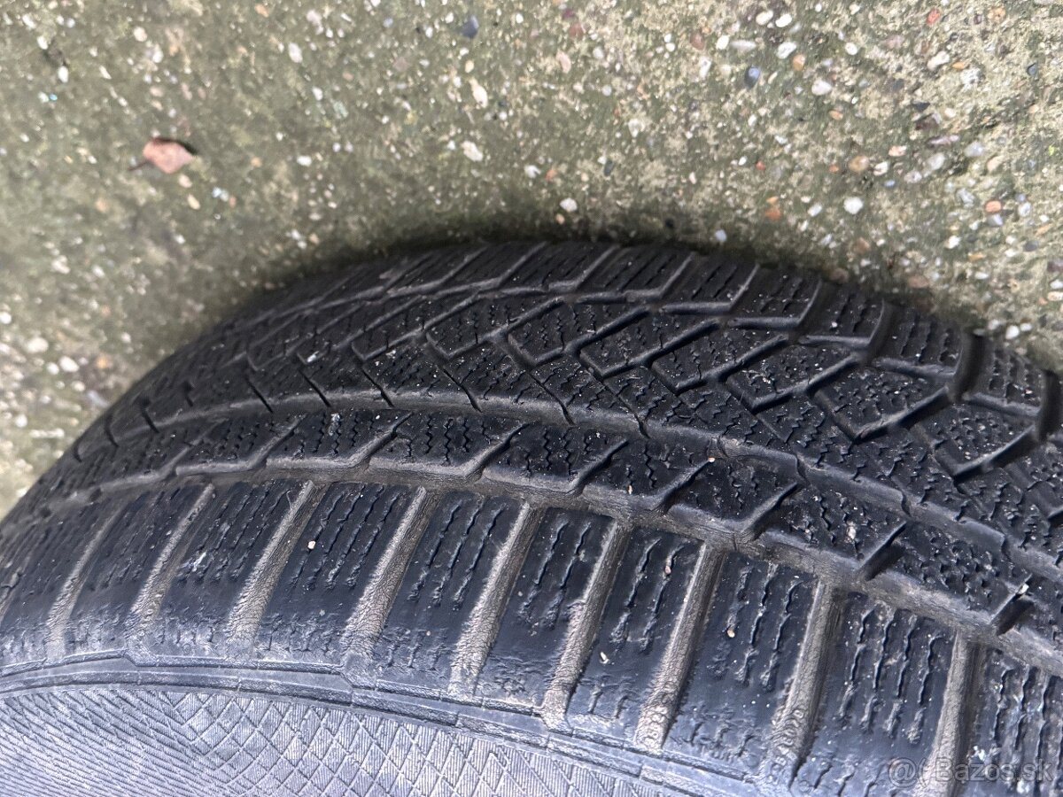 Elektróny Audi A4 B9 - 7