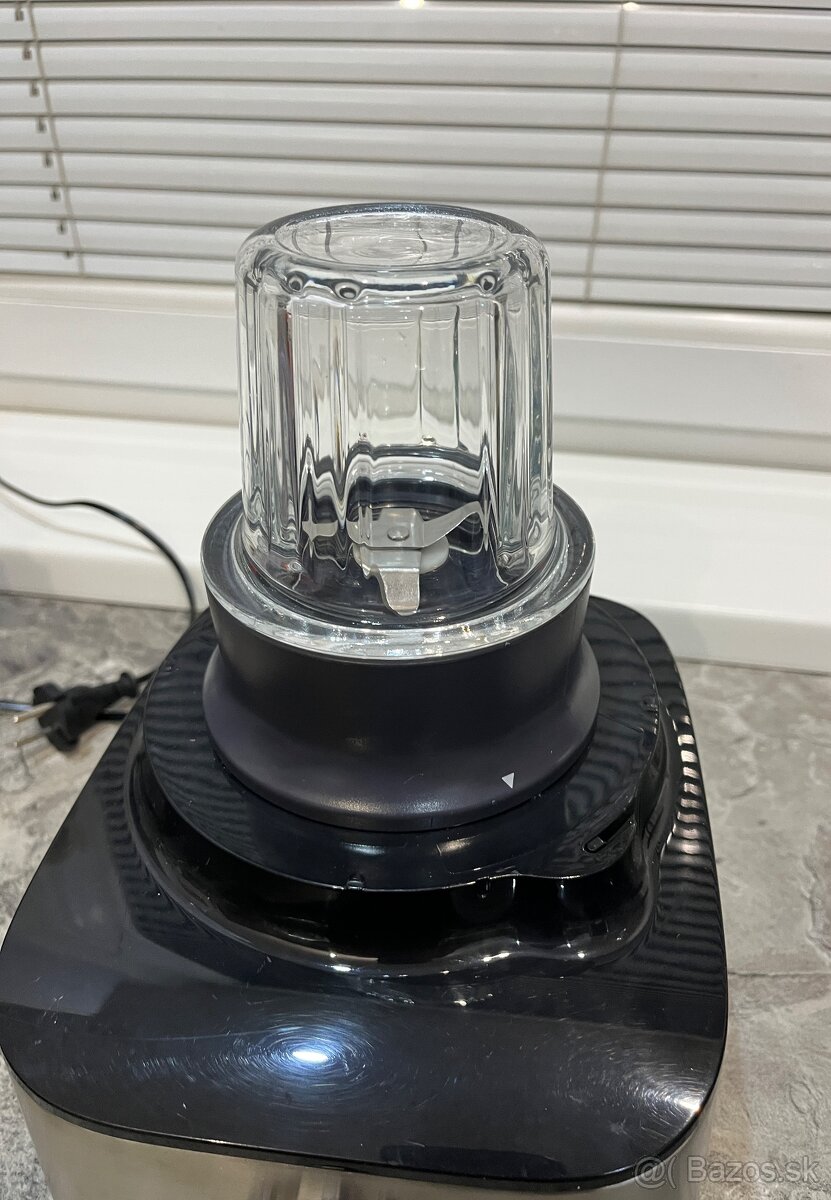 Kenwood Multipro Compact FDM30 kuchynský robot - 7