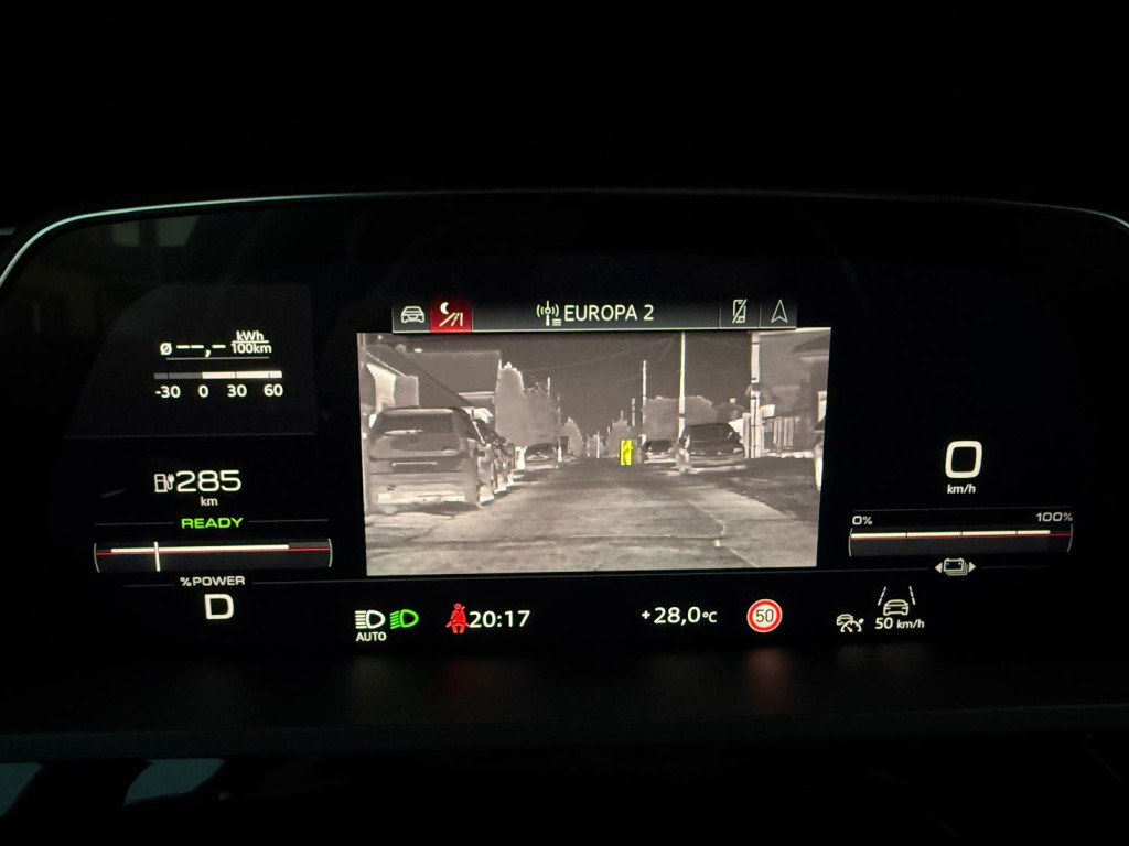 Audi e-tron 2022 - 7