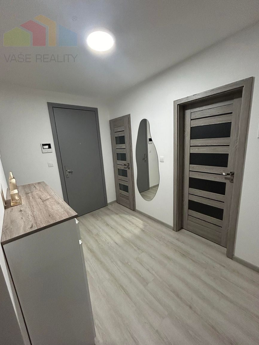 Luxusný 3 izbový mezonetový byt v UrbanParku (105 m2)-Trenčí - 7