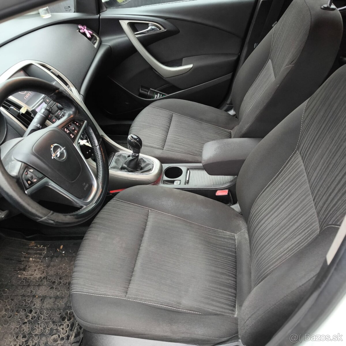 Opel Astra Combi - rezervované do 30.12.25 - 7