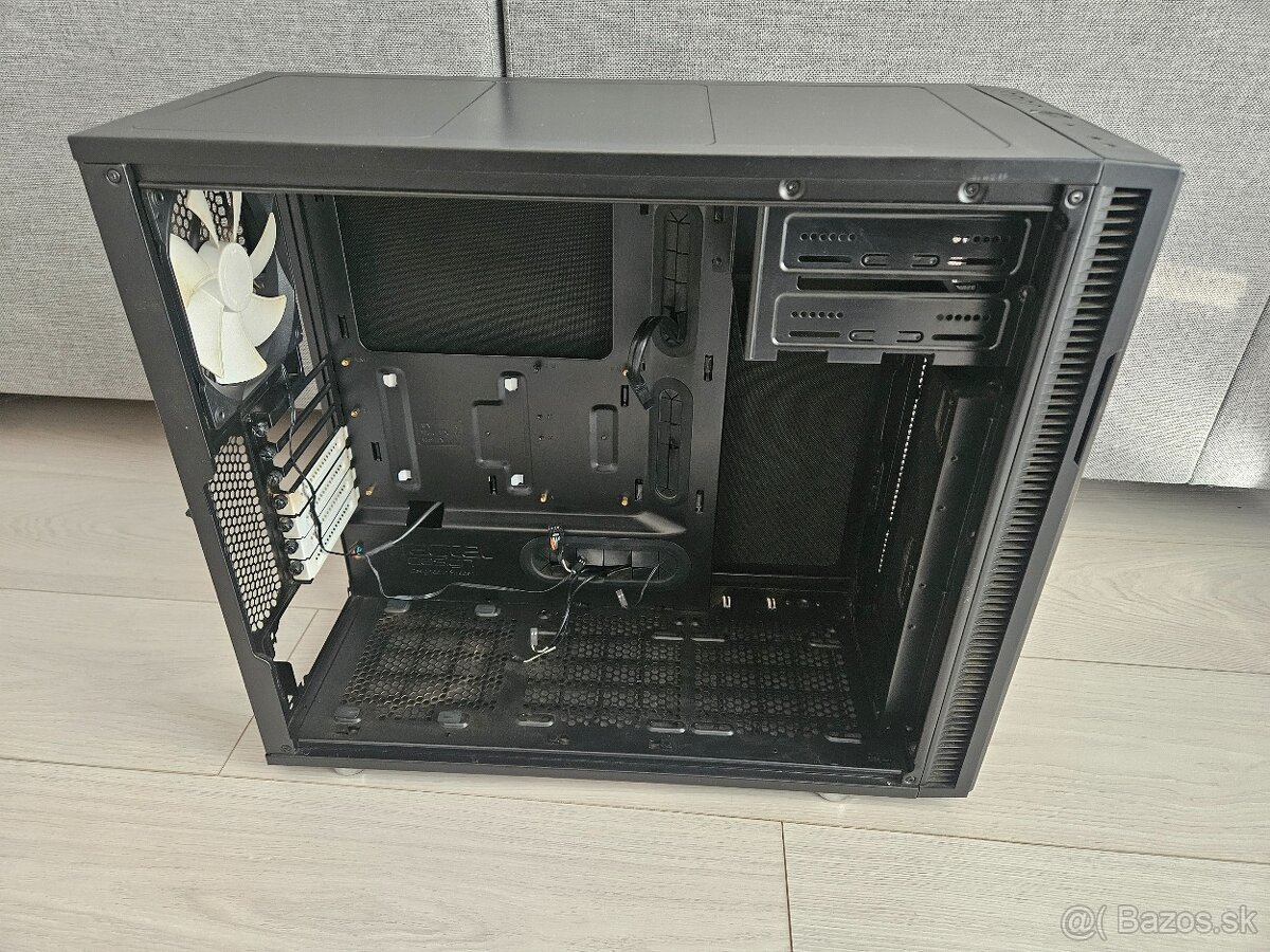 Fractal Design Define R5 Blackout Edition Window - 7