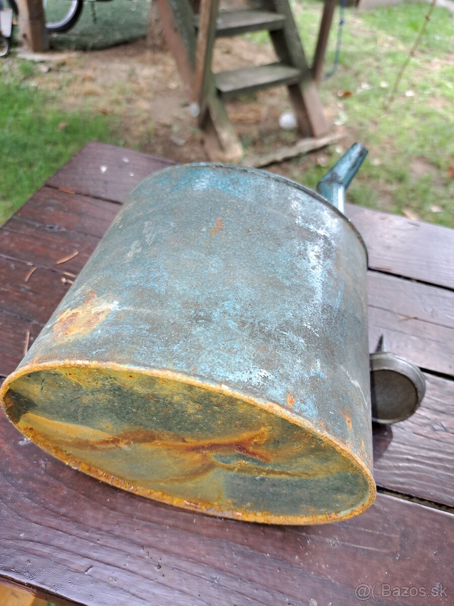 DVE O L E J N I Č K Y. - 7