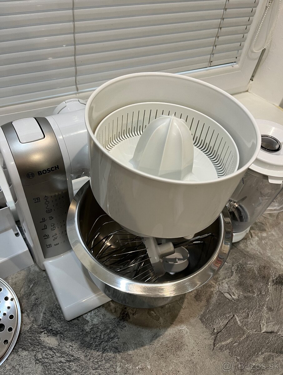 Bosch mum 4880/05 kuchynský robot 600w - 7