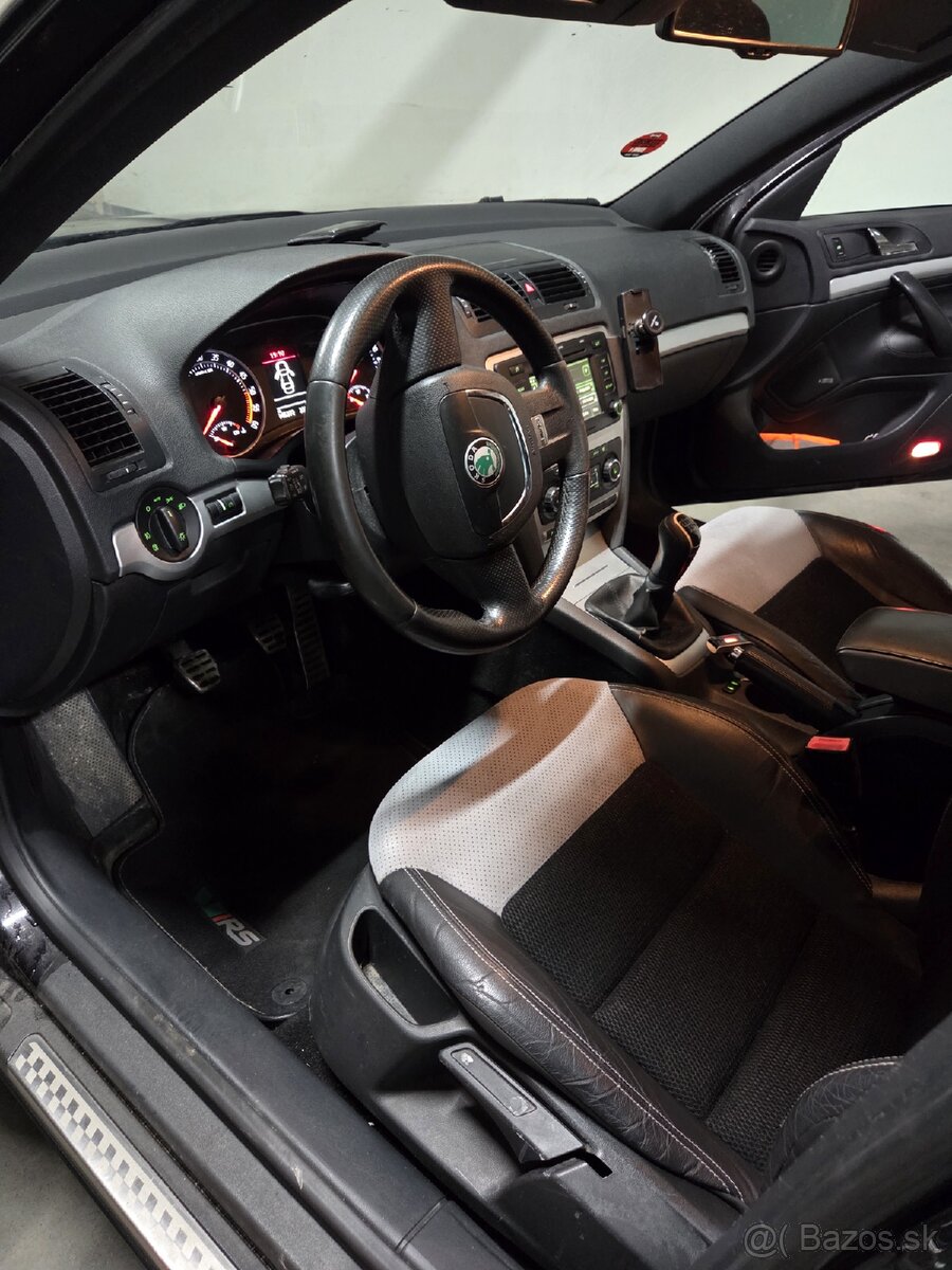 Škoda Octavia 2 RS TDI facelift - 7