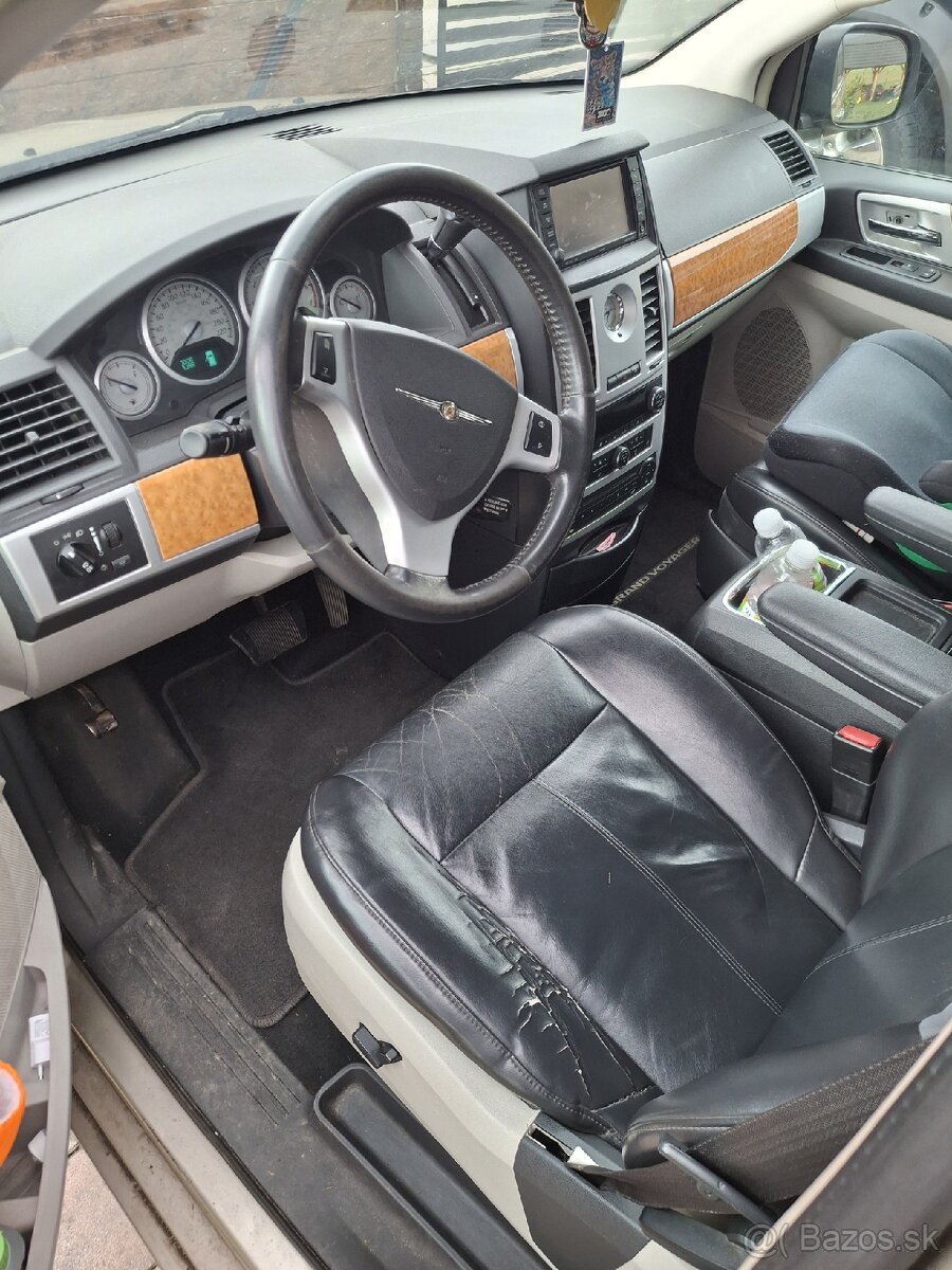 CHRYSLER GRAND VOYAGER 3.8 - 7