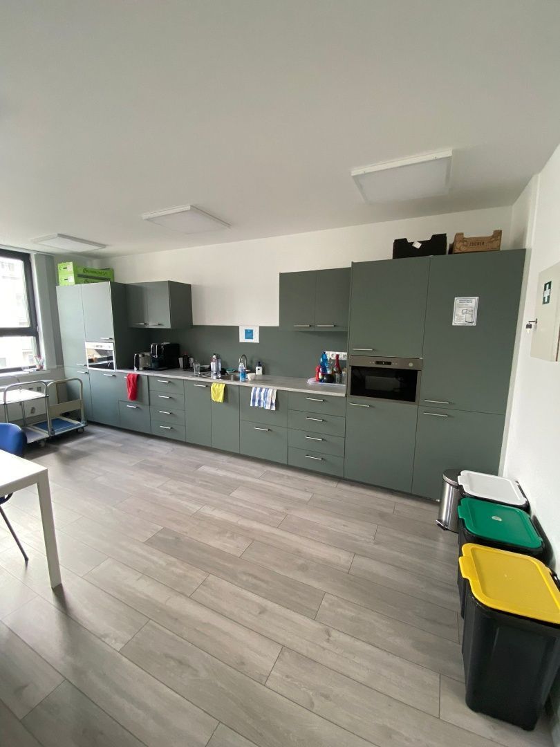 Novostavba kancelárskych priestorov na prenájom - ul. Úderní - 7