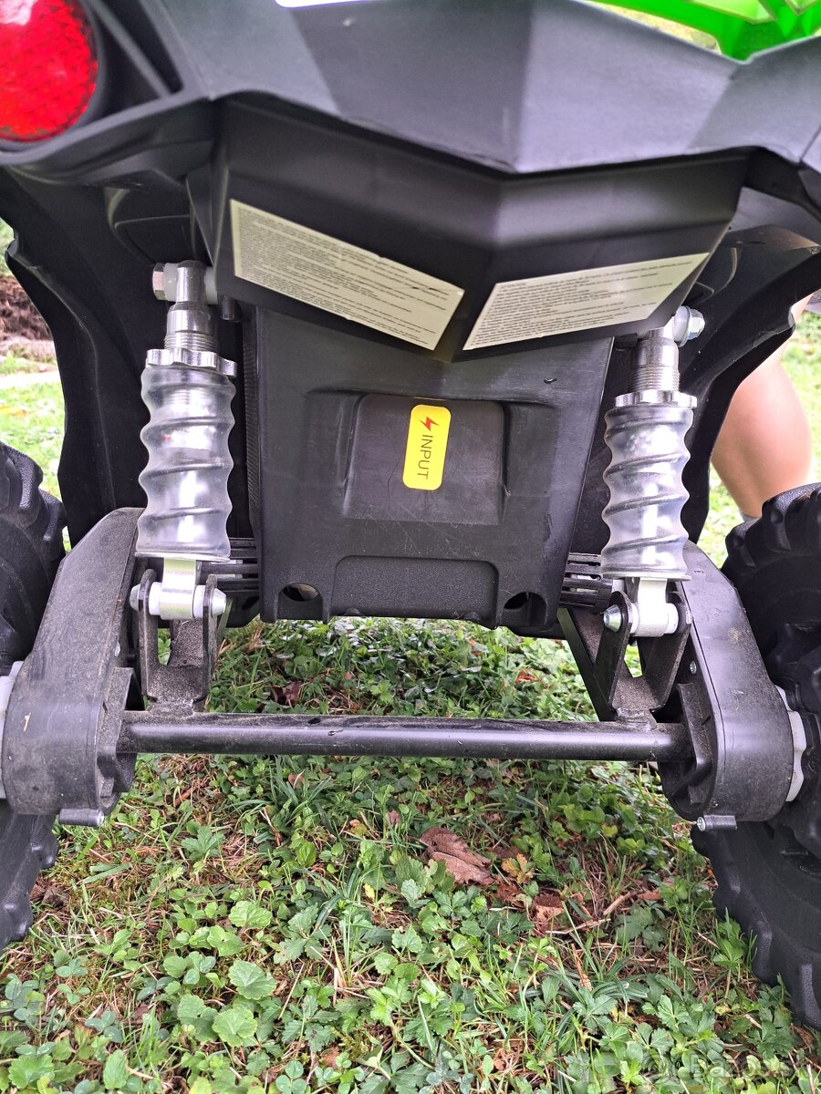 Elektrická štvorkolka - 7