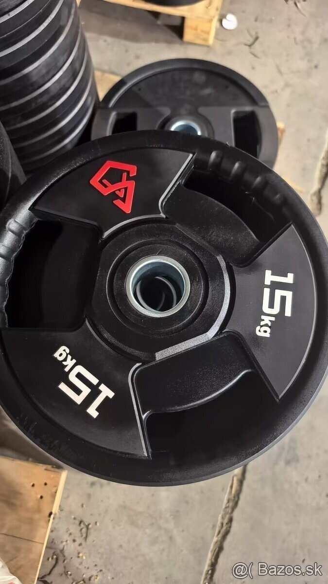 TOP POGUMOVANÉ KOTÚČE VARNIKA STRENGTH - 7