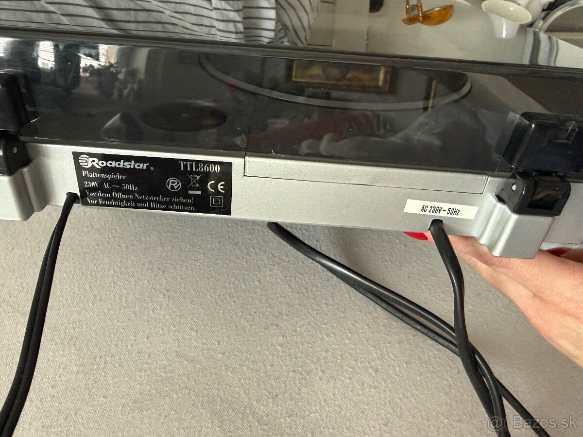 Gramofón Roadstar - 7