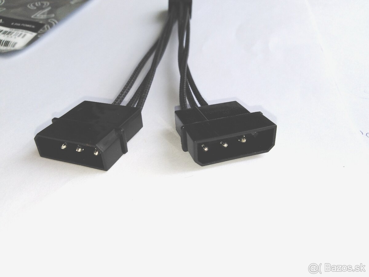 Káble VGA, 6 PIN power , SATA - 7