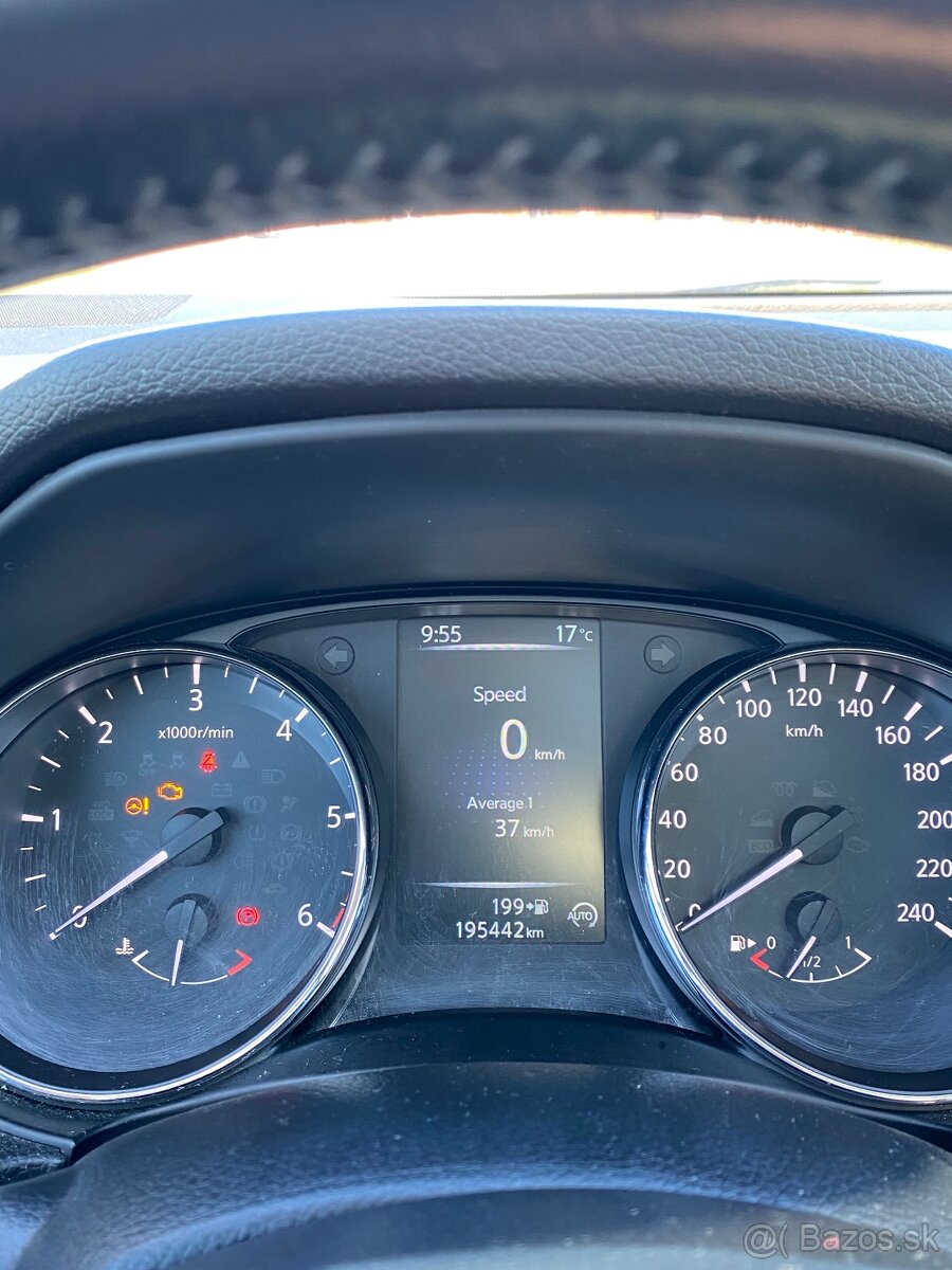 Nissan Qashqai 1.5 dC - 7