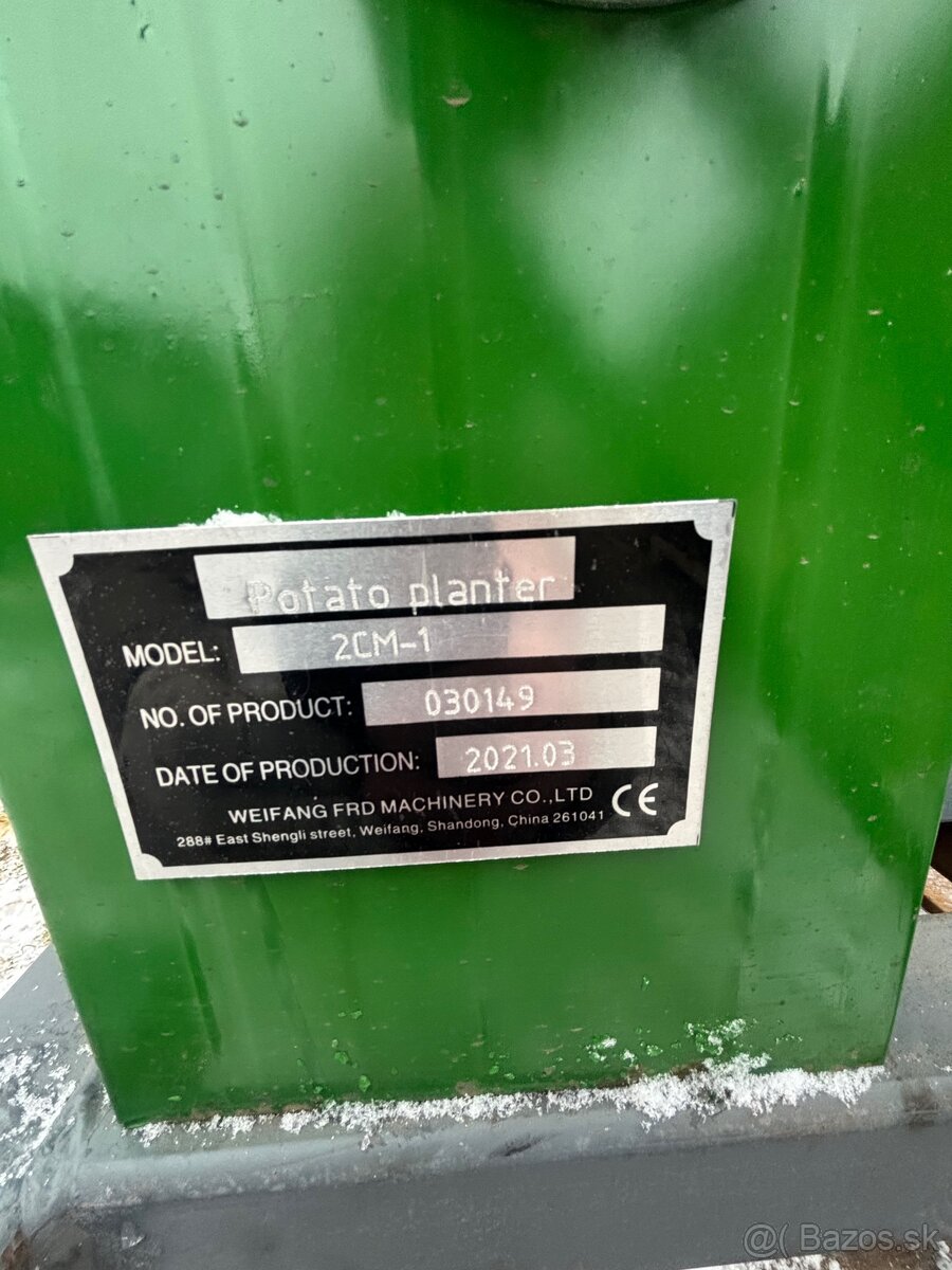 Sadzač na zemiaky s prihnojovanim - 7