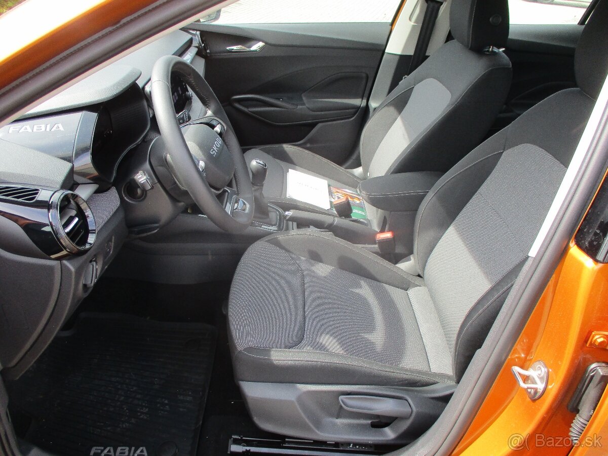Škoda Fabia 1,0TSi 85kw Radar Klima LED 11/2024 - 7