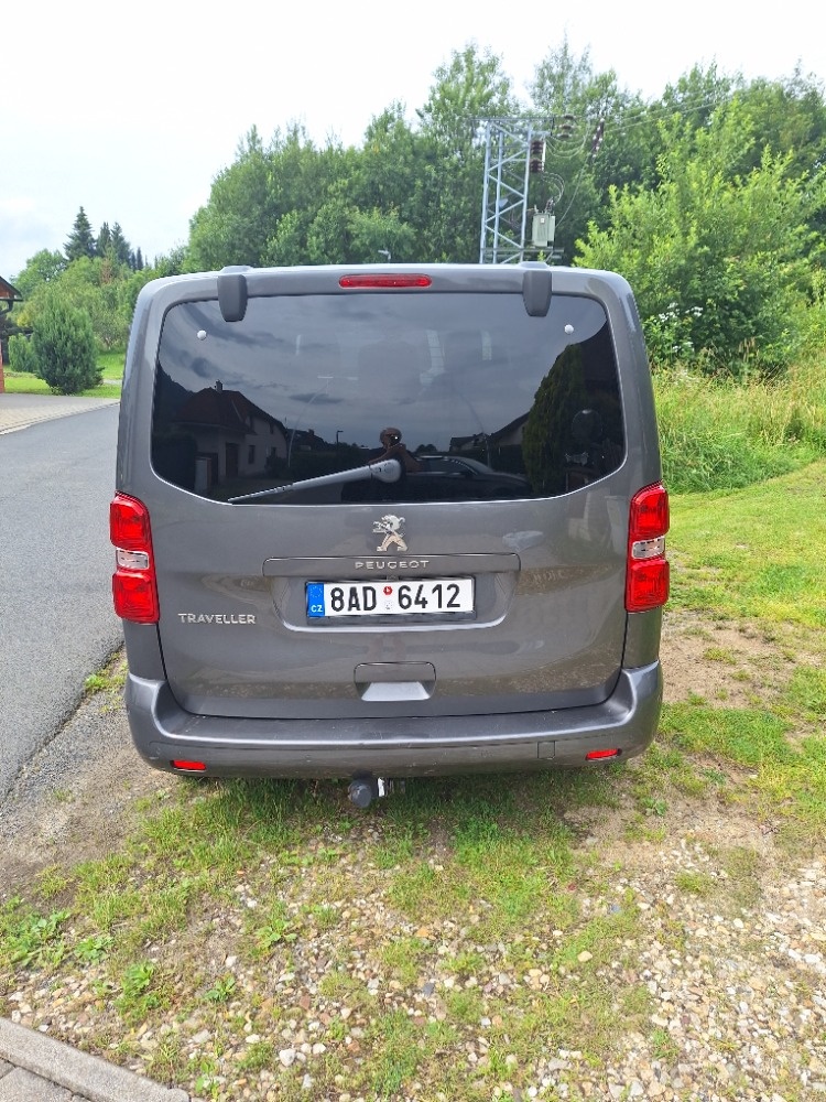 Peugeot Traveller Allure ,výbava MAX MAX,110kw -2018 99000k - 7