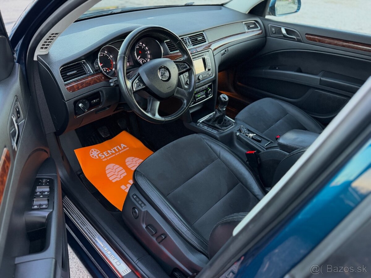 Škoda Superb Combi 1.8 TSI Elegance - 7