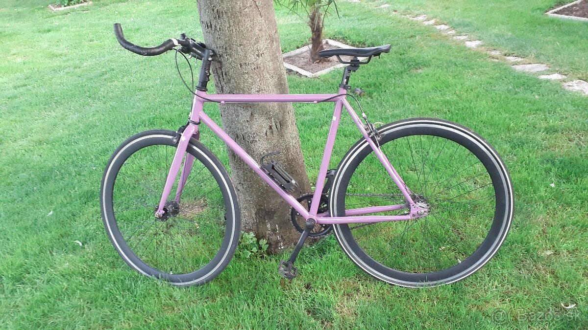 Cestný bicykel zn. KRUZ - ako nový - 7