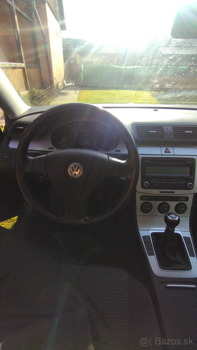 Volkswagen Passat B6 2.0 TDI - 7
