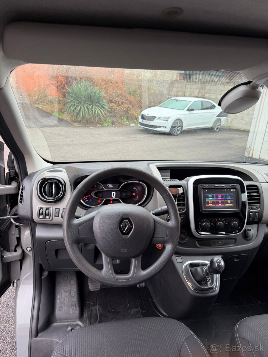Renault Trafic - 7