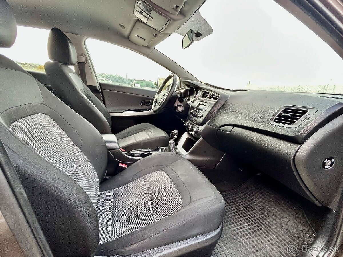 KIA Ceed 1.4i 7690 € Nová STK/EK Možná výmena/leasing/úver - 7