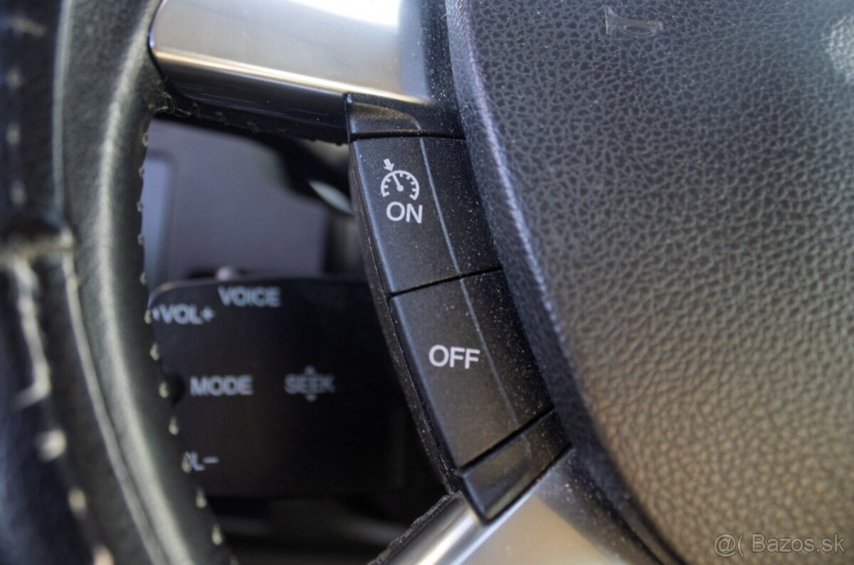 Ford Kuga 2.0 TDCi DPF Titanium 2WD - 7